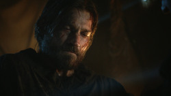 extant_GameOfThrones_3x04-KissedByFire_1404