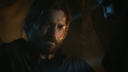 extant_GameOfThrones_3x04-KissedByFire_1434