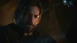 extant_GameOfThrones_3x04-KissedByFire_1436