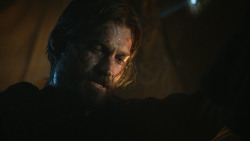 extant_GameOfThrones_3x04-KissedByFire_1443