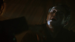 extant_GameOfThrones_3x04-KissedByFire_1445