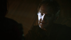 extant_GameOfThrones_3x04-KissedByFire_1454