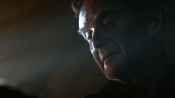 extant_GameOfThrones_3x04-KissedByFire_1493