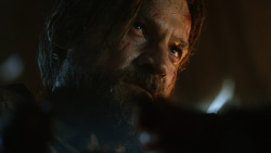 extant_GameOfThrones_3x04-KissedByFire_1522