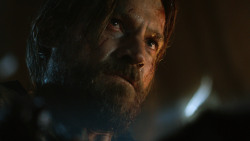 extant_GameOfThrones_3x04-KissedByFire_1527