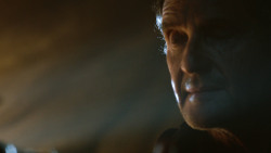 extant_GameOfThrones_3x04-KissedByFire_1530