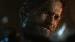 extant_GameOfThrones_3x04-KissedByFire_1537