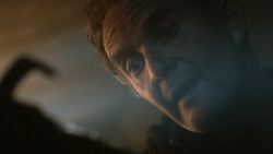 extant_GameOfThrones_3x04-KissedByFire_1538