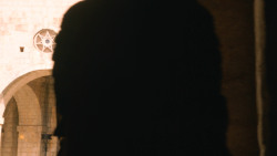 extant_GameOfThrones_3x04-KissedByFire_1551