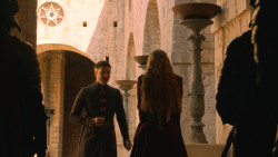 extant_GameOfThrones_3x04-KissedByFire_1560