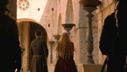 extant_GameOfThrones_3x04-KissedByFire_1563