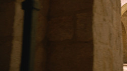 extant_GameOfThrones_3x04-KissedByFire_1571