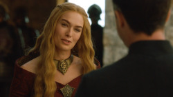 extant_GameOfThrones_3x04-KissedByFire_1591