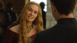 extant_GameOfThrones_3x04-KissedByFire_1603