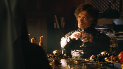 extant_GameOfThrones_3x04-KissedByFire_1651