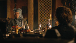 extant_GameOfThrones_3x04-KissedByFire_1671
