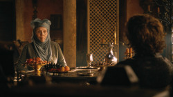 extant_GameOfThrones_3x04-KissedByFire_1672