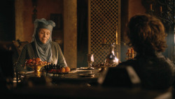extant_GameOfThrones_3x04-KissedByFire_1682