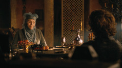 extant_GameOfThrones_3x04-KissedByFire_1684