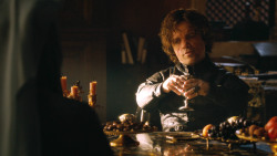 extant_GameOfThrones_3x04-KissedByFire_1706