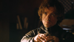 extant_GameOfThrones_3x04-KissedByFire_1722