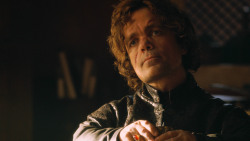 extant_GameOfThrones_3x04-KissedByFire_1735