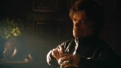 extant_GameOfThrones_3x04-KissedByFire_1747