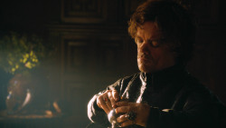 extant_GameOfThrones_3x04-KissedByFire_1748