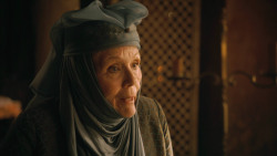 extant_GameOfThrones_3x04-KissedByFire_1762