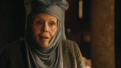 extant_GameOfThrones_3x04-KissedByFire_1805