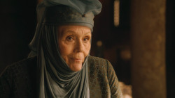 extant_GameOfThrones_3x04-KissedByFire_1818