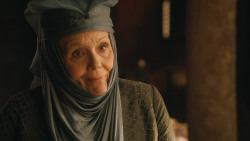 extant_GameOfThrones_3x04-KissedByFire_1829