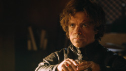 extant_GameOfThrones_3x04-KissedByFire_1831