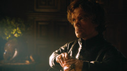 extant_GameOfThrones_3x04-KissedByFire_1855