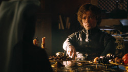 extant_GameOfThrones_3x04-KissedByFire_1871
