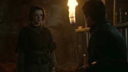 extant_GameOfThrones_3x04-KissedByFire_1924