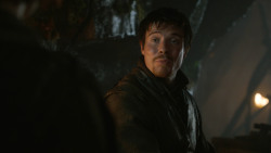extant_GameOfThrones_3x04-KissedByFire_1936