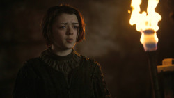 extant_GameOfThrones_3x04-KissedByFire_1949