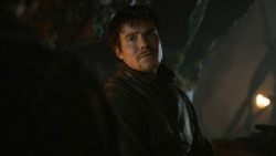 extant_GameOfThrones_3x04-KissedByFire_1954