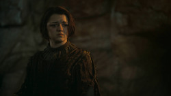 extant_GameOfThrones_3x04-KissedByFire_2019