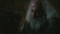 extant_GameOfThrones_3x04-KissedByFire_2103