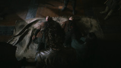 extant_GameOfThrones_3x04-KissedByFire_2112