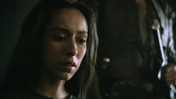 extant_GameOfThrones_3x04-KissedByFire_2122