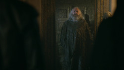 extant_GameOfThrones_3x04-KissedByFire_2144