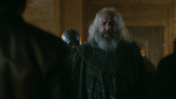 extant_GameOfThrones_3x04-KissedByFire_2154