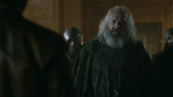 extant_GameOfThrones_3x04-KissedByFire_2196