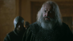 extant_GameOfThrones_3x04-KissedByFire_2229