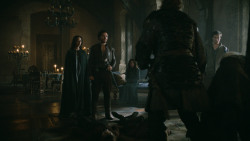 extant_GameOfThrones_3x04-KissedByFire_2241