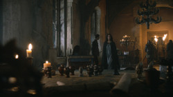 extant_GameOfThrones_3x04-KissedByFire_2322