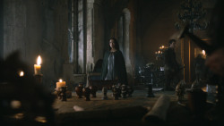 extant_GameOfThrones_3x04-KissedByFire_2326